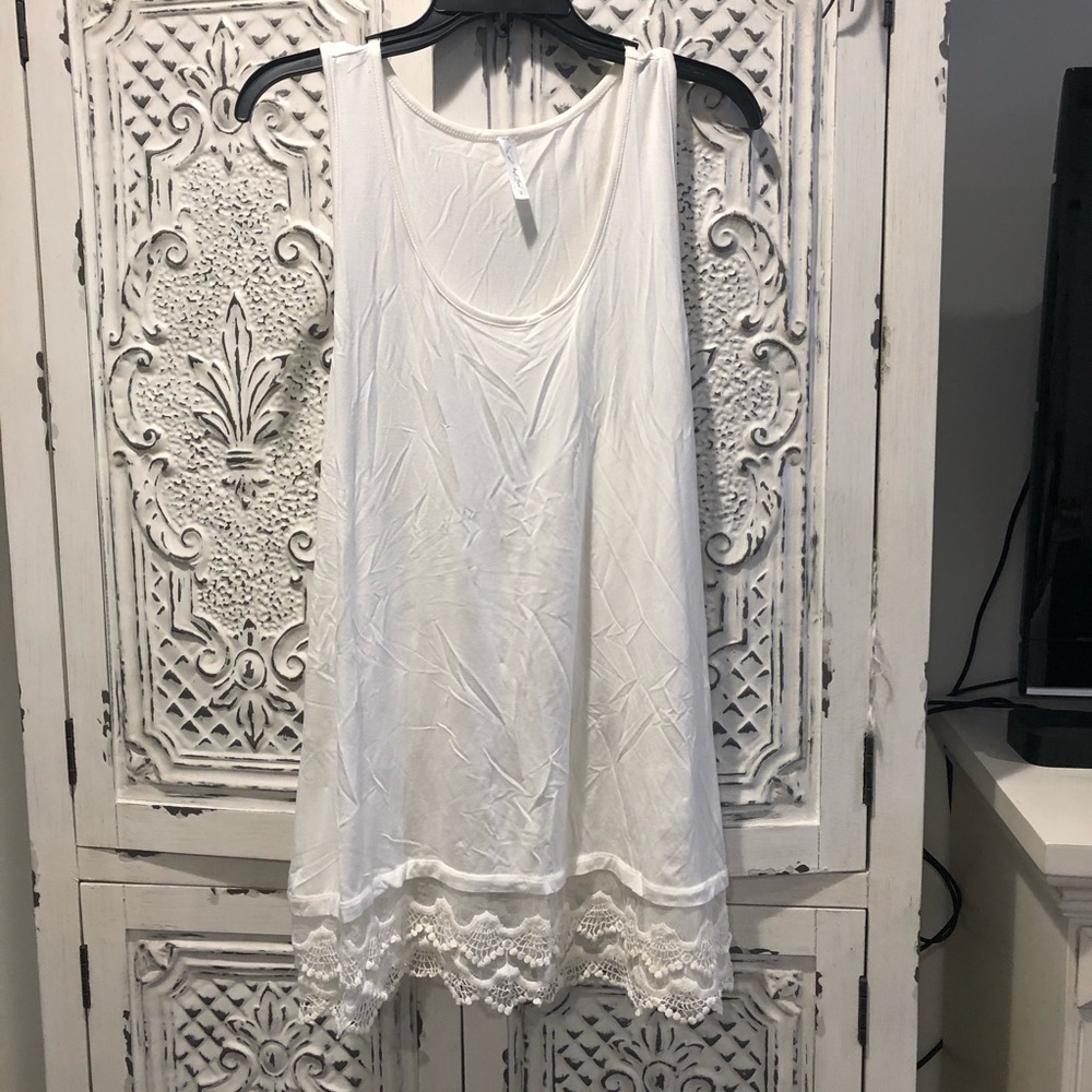 Angel Heart ecru extender tunic size 1X